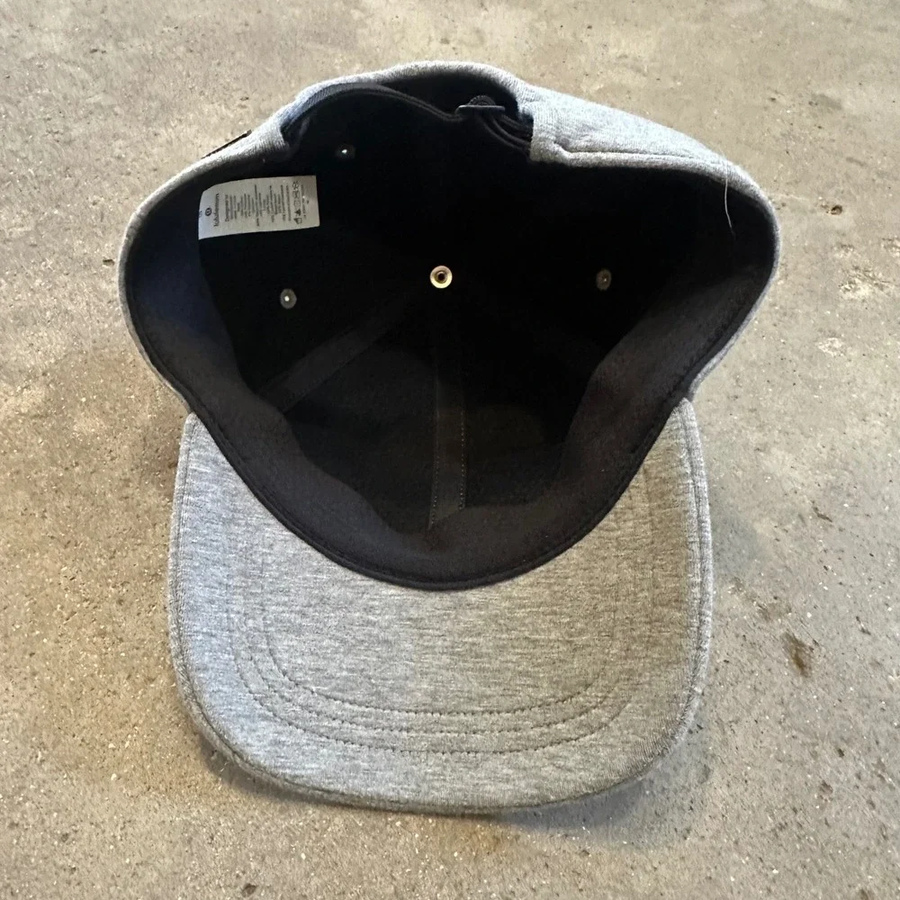 Lululemon Baller Baseball Cap‎ Unisex OS Grey Heathered Adjustable Hat Wicking